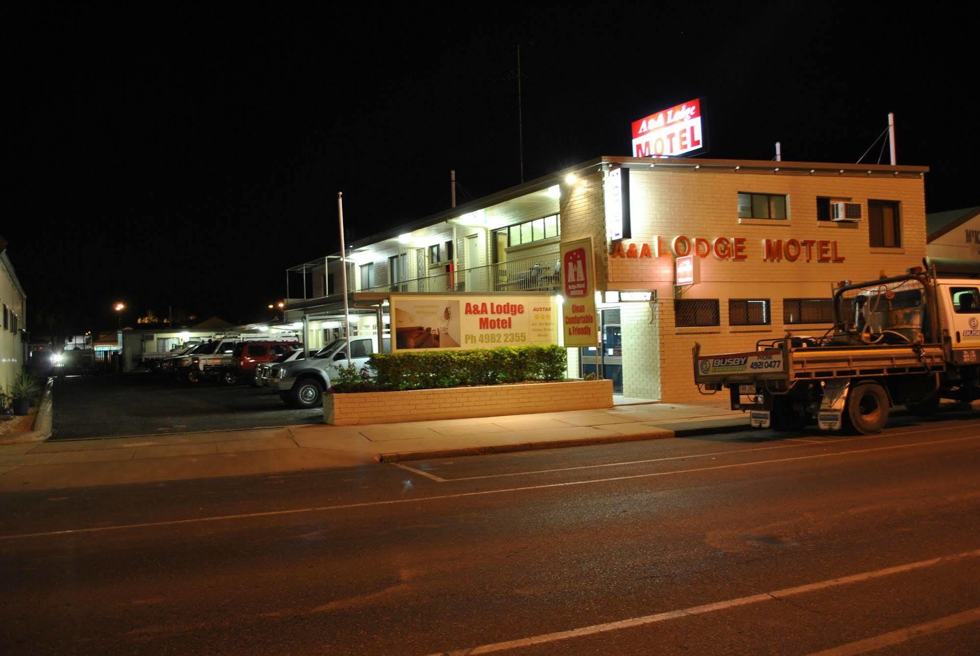 A&A Lodge Motel Emerald Εξωτερικό φωτογραφία